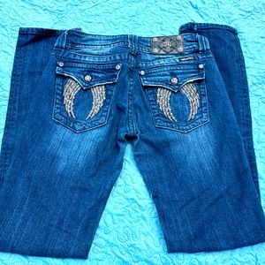 MissMe Skinny Jeans with Angel Wing back pockets sz 28- great condition